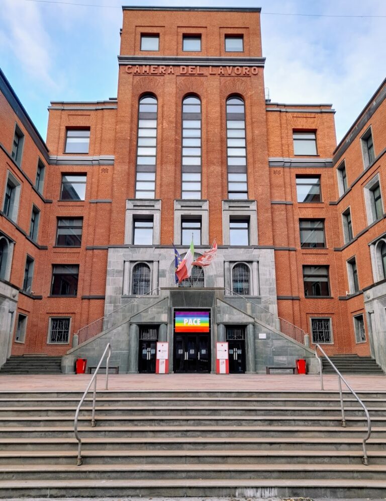 Palazzo della Camera del Lavoro: Former Fascist Industrial Unions Headquarters in Milan