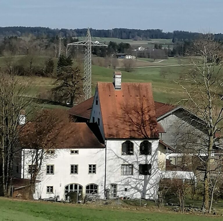Schloss Weikertsham: A Sixteenth-Century Patrician Residence in Germany