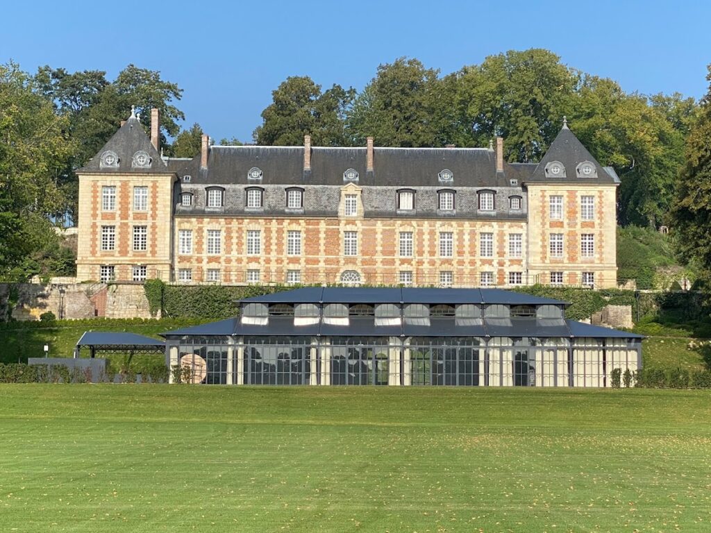 Château de Wailly: A Historic Château and Estate in France 1 Château de Wailly