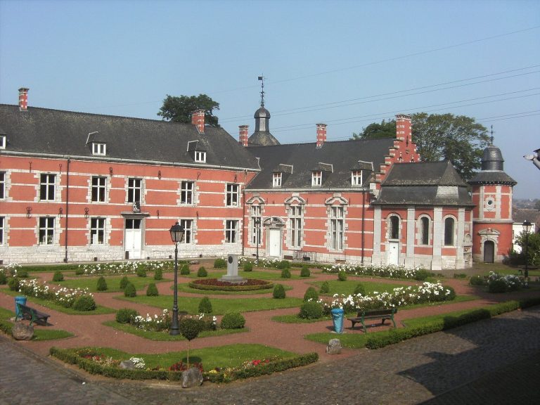Cartier Castle: A Mosan Château in Charleroi, Belgium