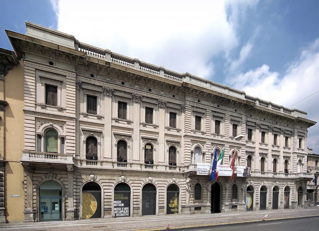 Palazzo Zuckermann: A Historic Civic and Museum Building in Padua 1 Palazzo Zuckermann