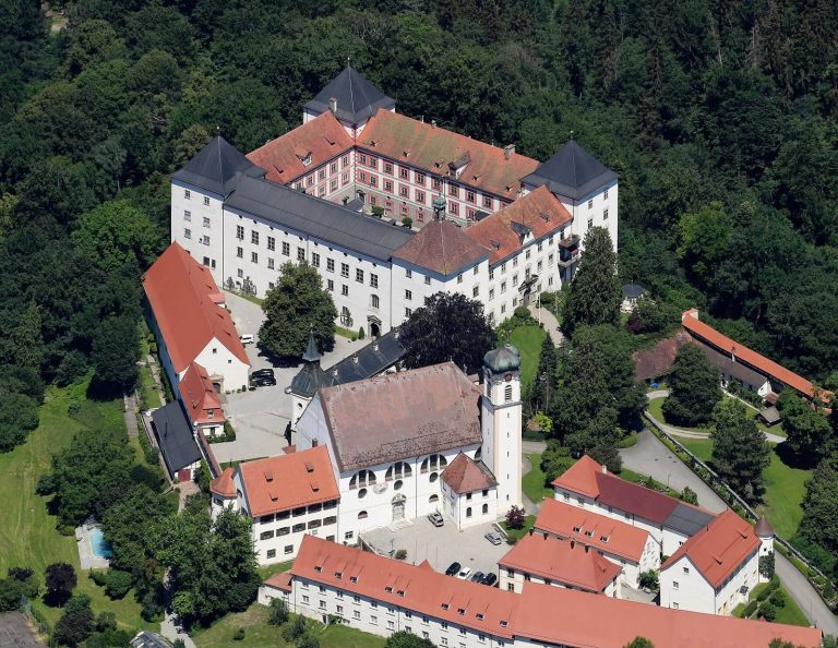 Schloss Wolfegg: Renaissance Castle and Ancestral Seat in Germany