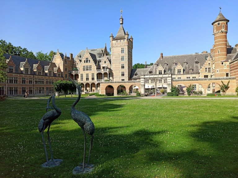 Cantecroy Castle: A Historic Fortress and Estate in Mortsel, Belgium