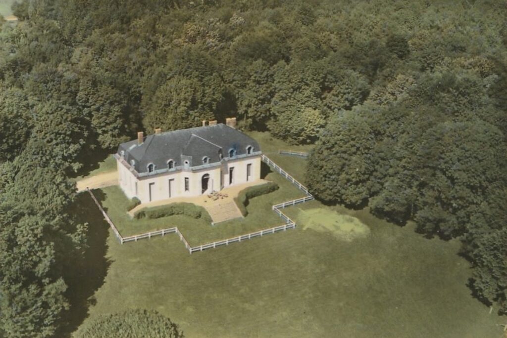 Château de Buzancy: A Rebuilt Eighteenth-Century Residence 1 Château de Buzancy
