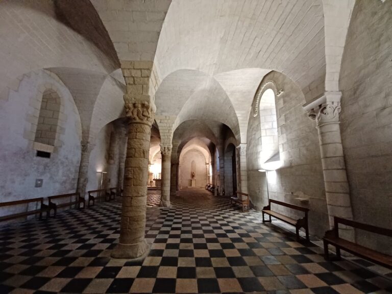 Palais du Tau, Angers: Former Episcopal Palace in France