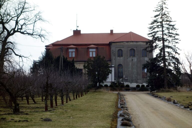 Palace in Borowno: A Late-Baroque Country Residence in Poland