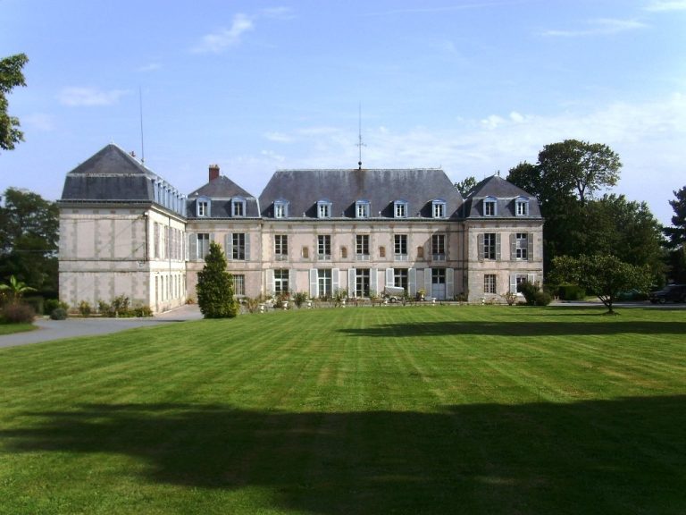 Château de Villebon-sur-Yvette: A Renaissance Estate and Educational Centre in France