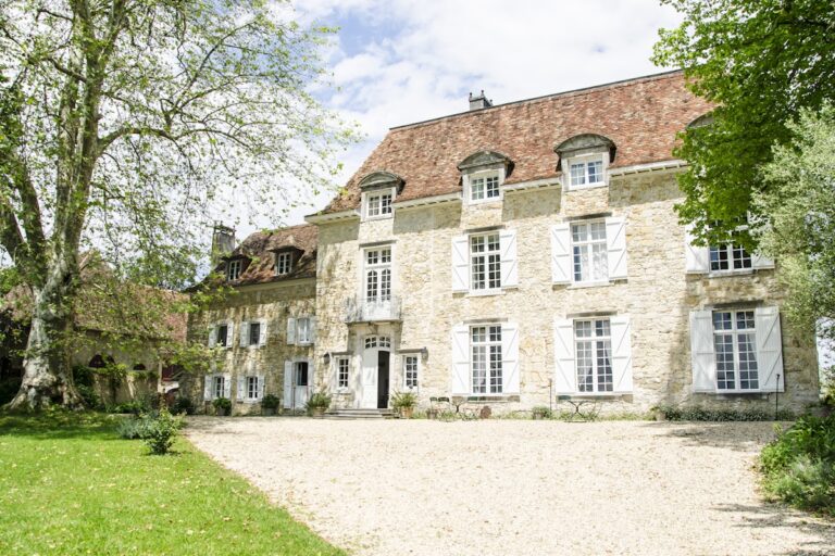 Château d’Orion: A Historic Béarnaise Country Residence in France