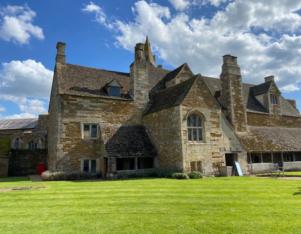 Lyddington Bede House: A Medieval Bishop’s Palace and Almshouse 2 Lyddington Bede House