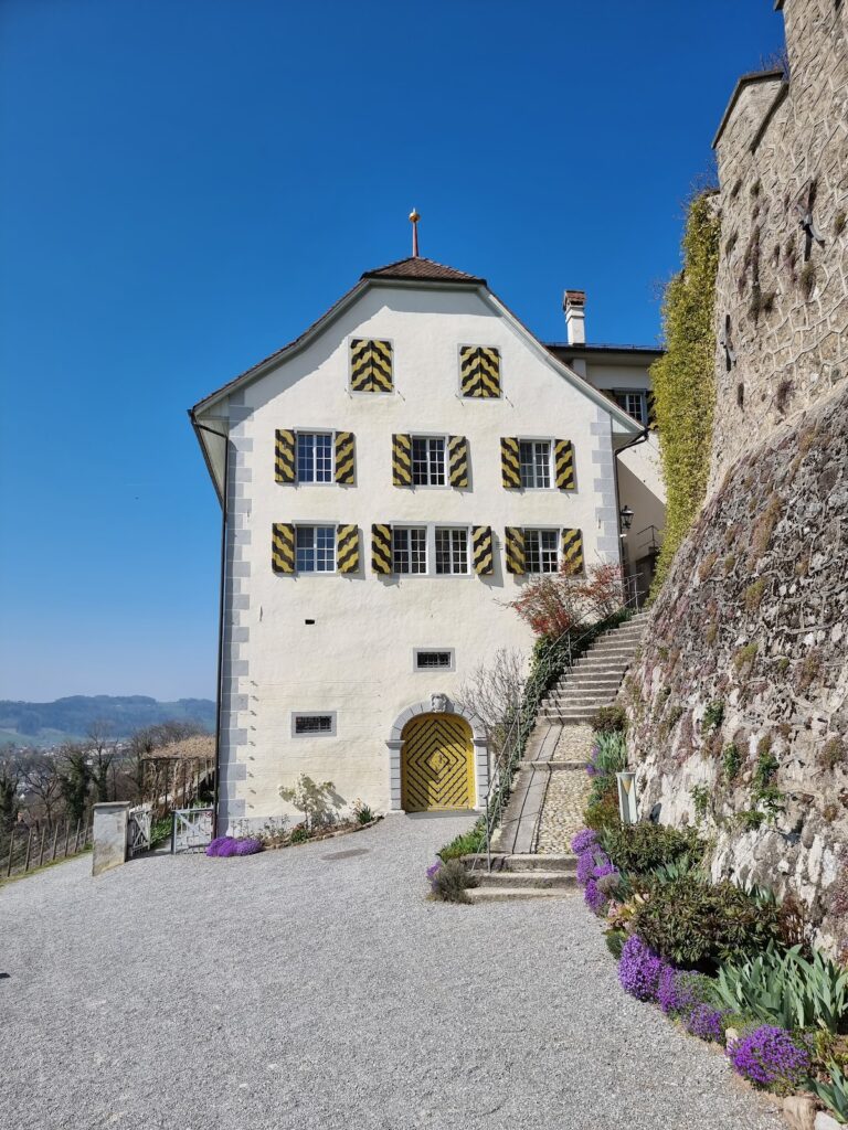 Heidegg Castle: A Medieval Residential Tower Transformed into a Baroque Castle 4 Heidegg Castle