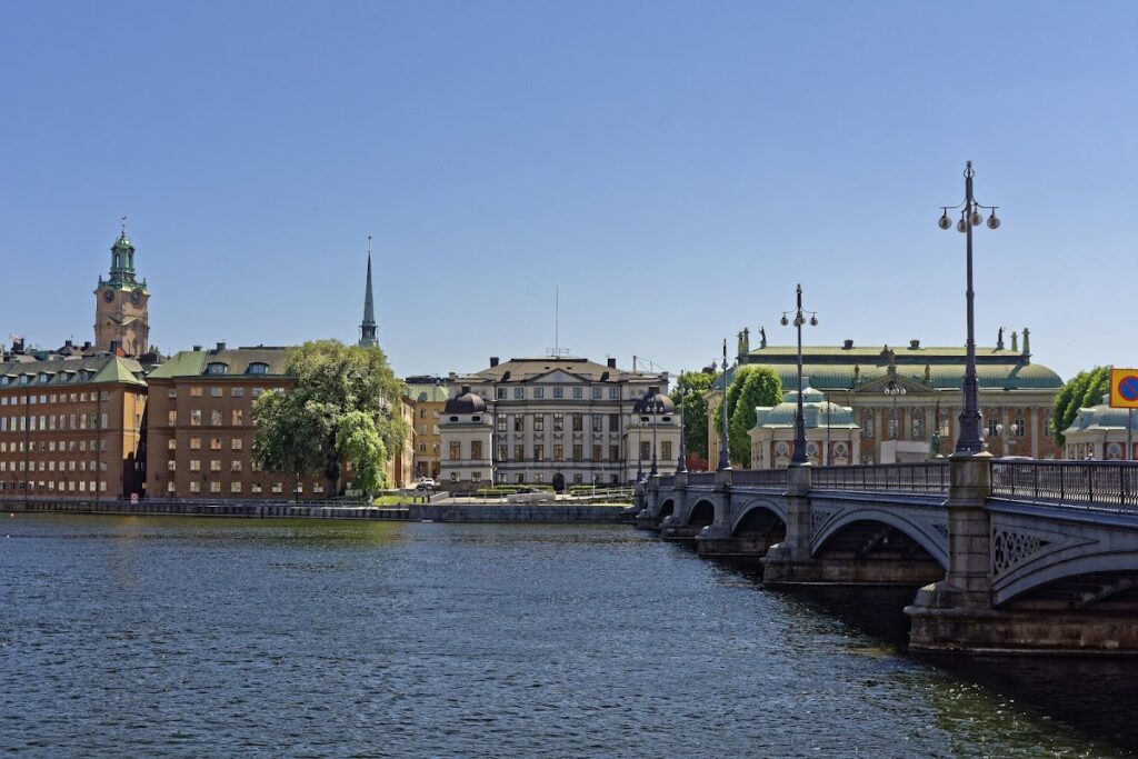 Bonde Palace: A Historic Court Building in Stockholm, Sweden 2 Bonde Palace