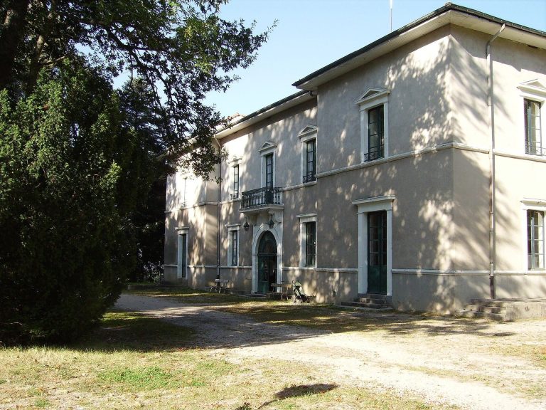 Château de Maubourg: A Historic Barony and Estate in France