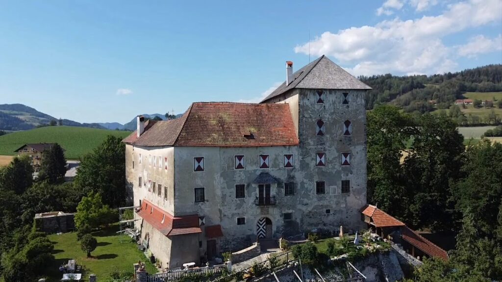 Burg Neudenstein: A Medieval Castle in Austria 1 Burg Neudenstein