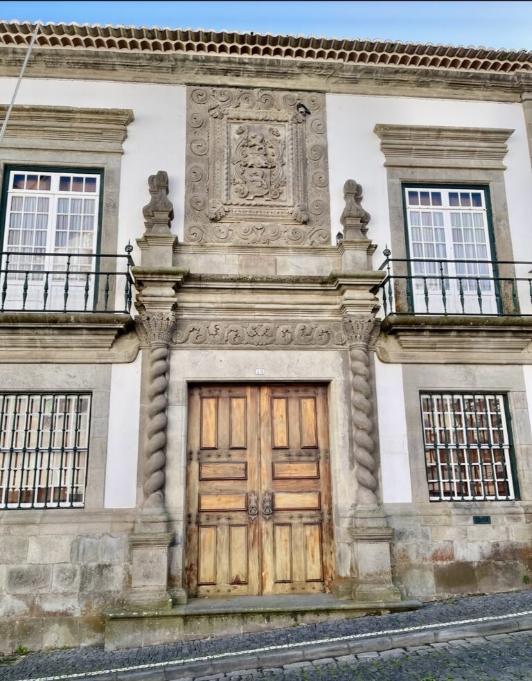 Palácio Bettencourt: Historic Palace and Public Archive in Angra do Heroísmo