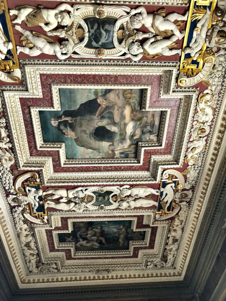Palazzo Firenze: A Renaissance Palace in Rome 5 Palazzo Firenze