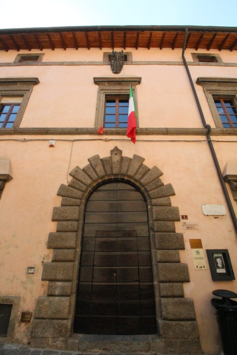 Palazzo Nerucci: A Historic Palace and Art Collection in Castel del Piano