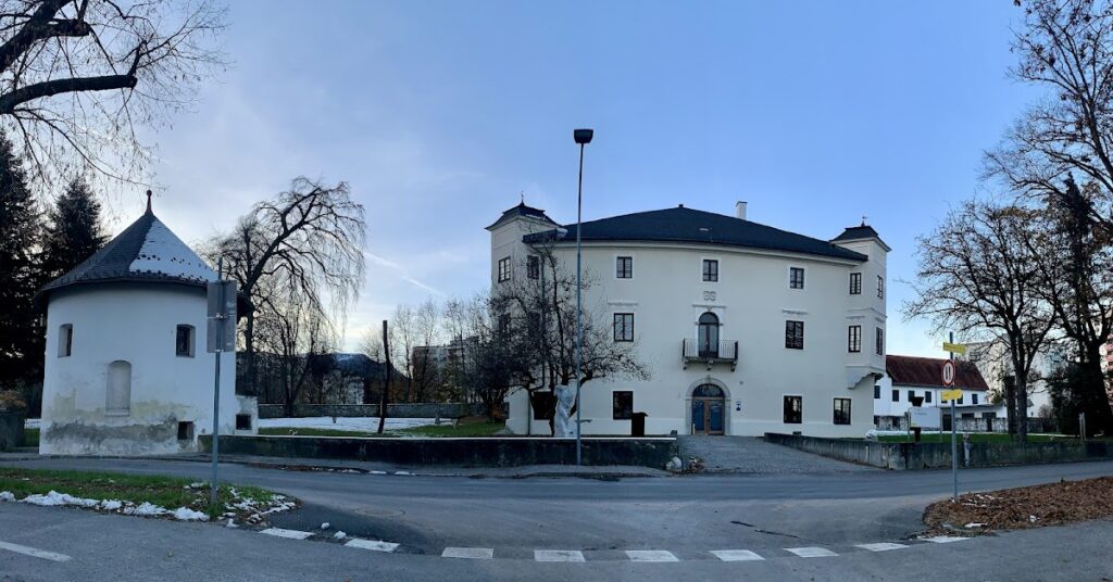 Dinzlschloss: A Renaissance Palace and Cultural Centre in Villach 2 Dinzlschloss