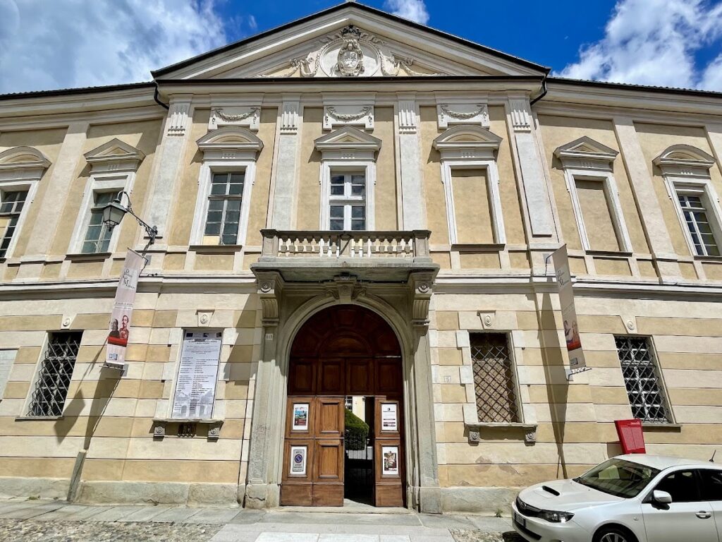 Palazzo La Marmora: A Historic Family Palace in Biella, Italy 5 Palazzo La Marmora