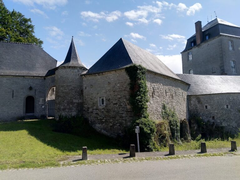 Roly Castle: A Fortified Farmhouse in Belgium