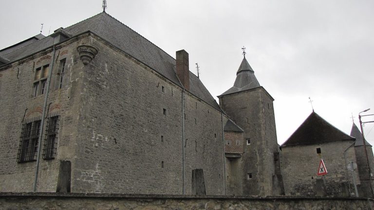 Roly Castle: A Fortified Farmhouse in Belgium