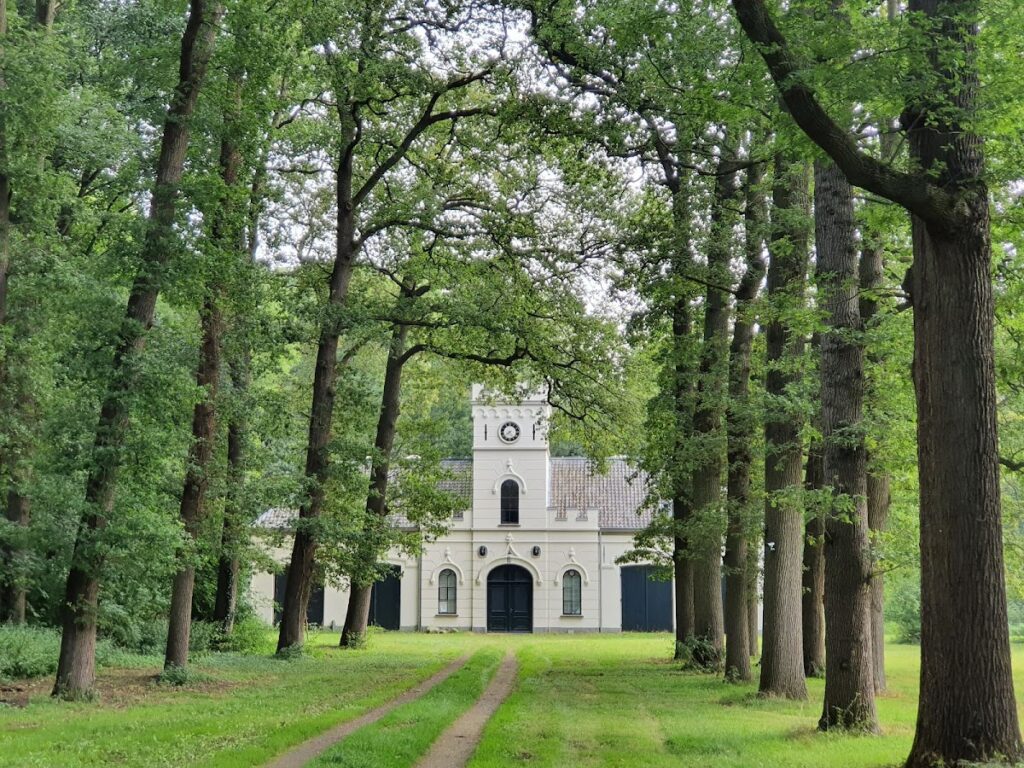 Beverweerd Castle: A Historic Fortified Manor and Country Estate in the Netherlands 3 Beverweerd Castle