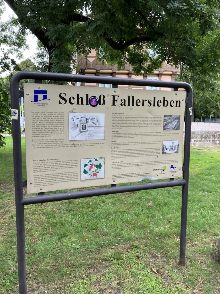 Fallersleben Castle: A Ducal Residence and Administrative Center in Germany 4 Fallersleben Castle