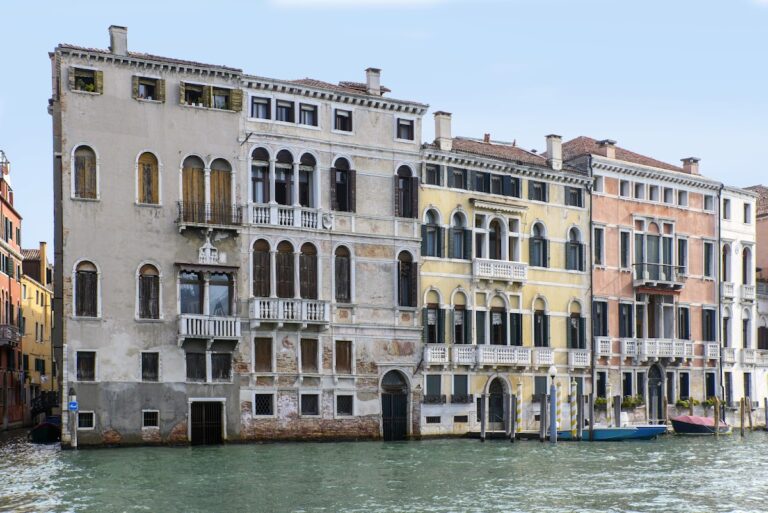 Palazzo Barbarigo Minotto: A Historic Venetian Palace on the Grand Canal