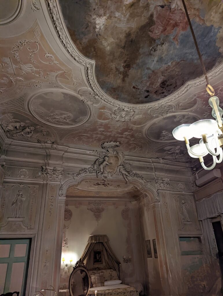 Palazzo Barbarigo Minotto: A Historic Venetian Palace on the Grand Canal 3 Palazzo Barbarigo Minotto
