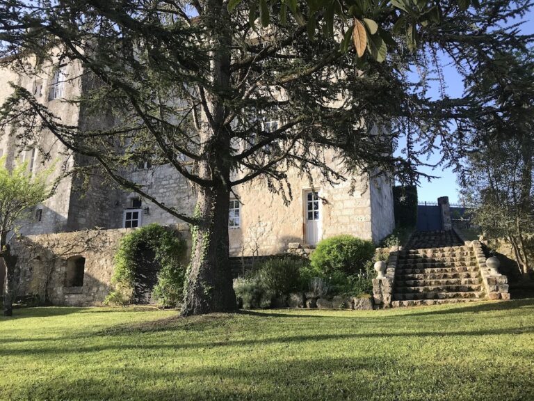 Château de Bouniagues: A Renaissance Castle in France