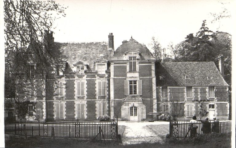 Château de Morainville: A Seventeenth-Century Estate in Normandy