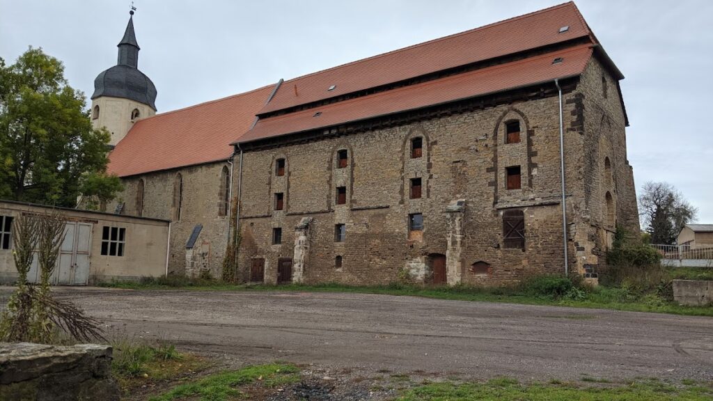 Oberwiederstedt Castle: Home of the Novalis Museum and Early Romanticism Research Center 3 Forschungsstätte für Frühromantik und Novalis-Museum, Schloss Oberwiederstedt