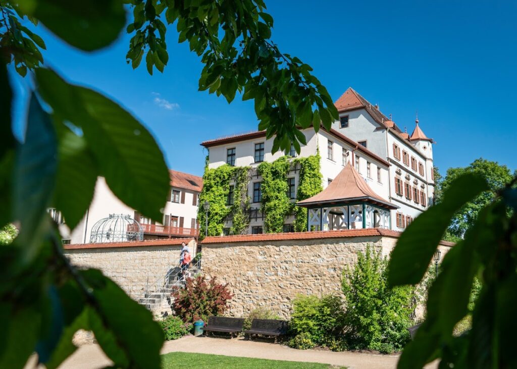 City Palace (Treuchtlingen): A Renaissance Castle and Administrative Residence 1 City Palace (Treuchtlingen)