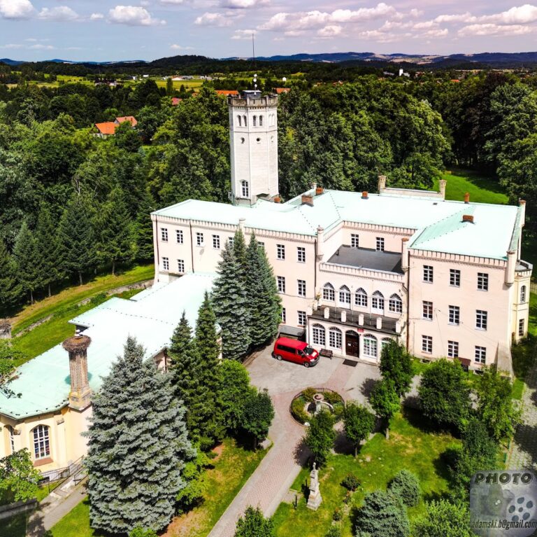 Mysłakowice Castle: A Prussian Royal Residence in Poland
