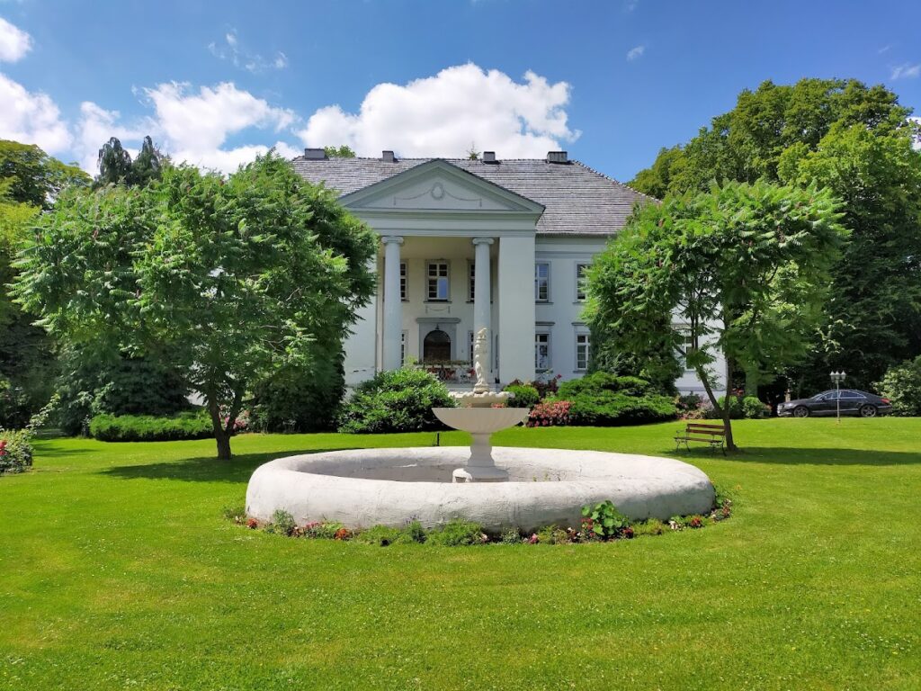 Maciejów Palace: A Classicist Residence in Poland 1 Maciejów Palace