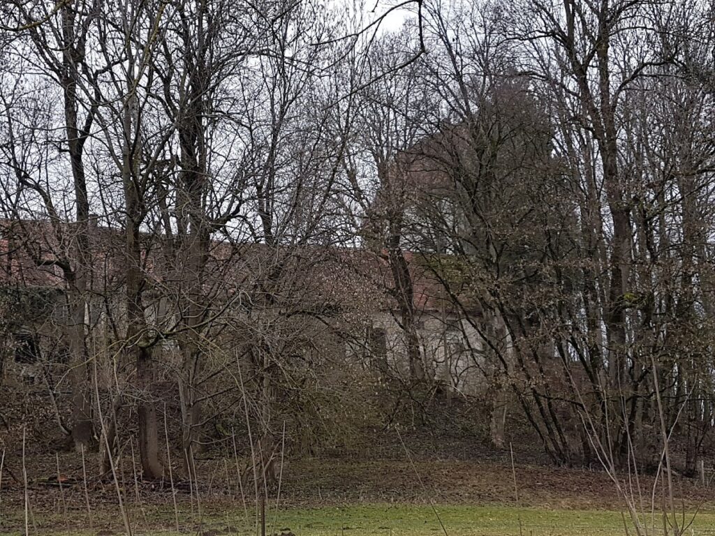 Schloss Mattsies: A Historic Castle in Tussenhausen, Germany 2 Schloss Mattsies