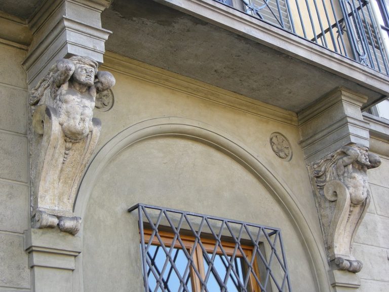 Palazzo Bardi-Guicciardini: A Historic Palace in Florence