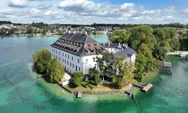 Kammer Castle: A Baroque Water Castle in Austria