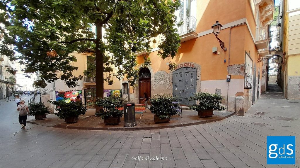Palazzo Pedace: An Eighteenth-Century Palace in Salerno 1 Palazzo Pedace