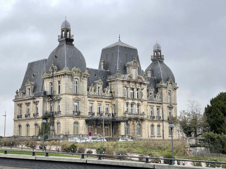 Château de Mercy: A Francophile Residence and Military Headquarters