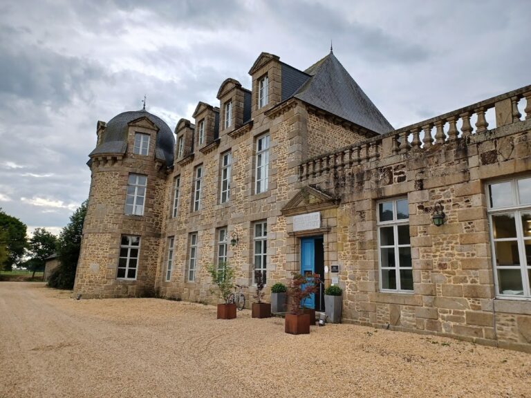 Château du Bois-Guy: A Louis XIV-Style Estate in France
