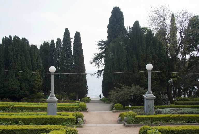 Kharaks Palace: A Grand Ducal Villa and Estate in Gaspra, Ukraine