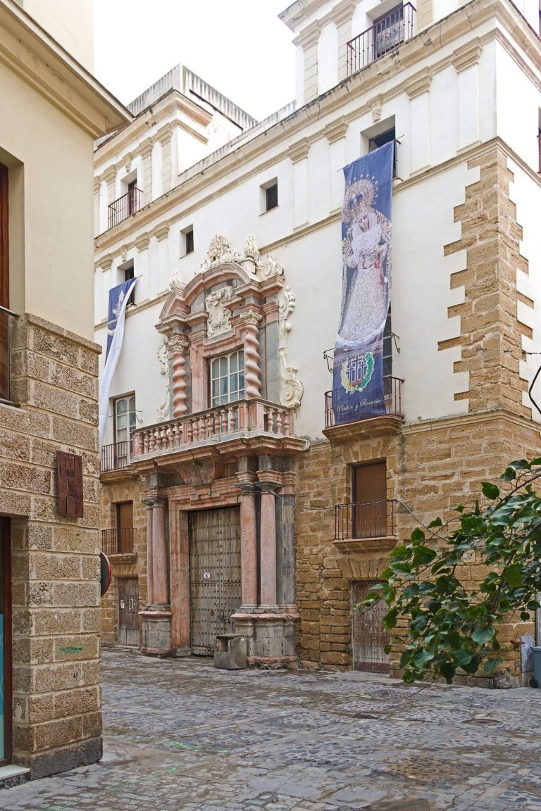 Casa del Almirante: A Baroque Palace-House in Cádiz