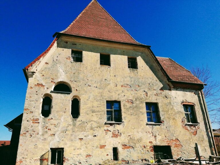 Schloss Hackledt: A Baroque Manor House in Austria