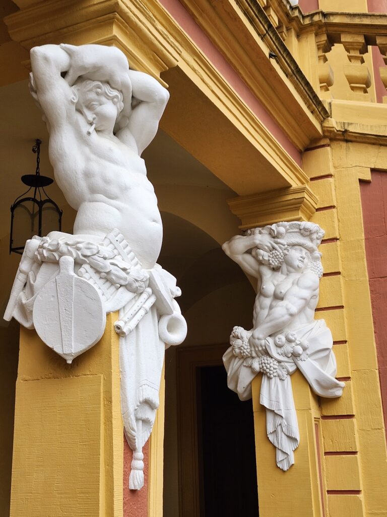 Schloss Favorite: A Baroque Hunting Lodge and Pleasure Palace 4 Schloss Favorite