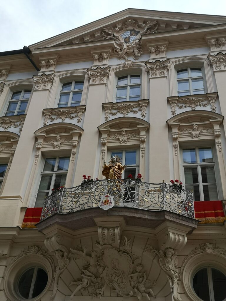 Palais Holnstein: A Bavarian Rococo City Palace in Munich