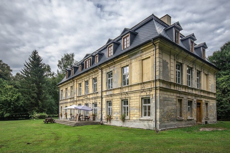 Palace in Nakło: An Eighteenth-Century Noble Residence in Poland