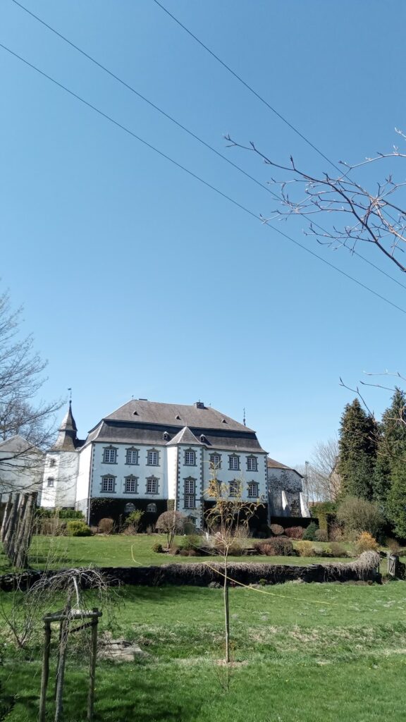 Château Beurthé, or Château de Steinbach: A Historic Castle in Belgium 2 Château Beurthé