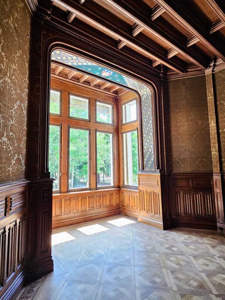 Château du Causse: A Neo-Renaissance Residence in Castres 2 Château du Causse