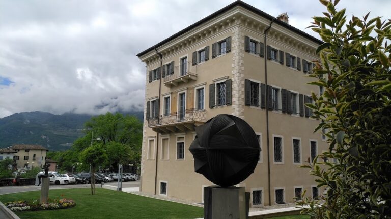 Palazzo Sichardt: A Civic Museum Headquarters in Rovereto