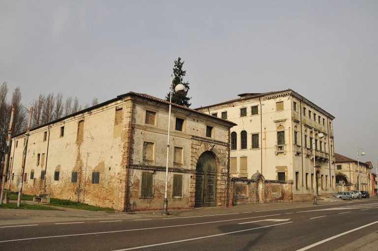 Palace Priuli Ballan: A Venetian Villa in Piove di Sacco